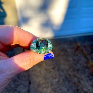 Sterling Silver Ring with Swarovski Crystals